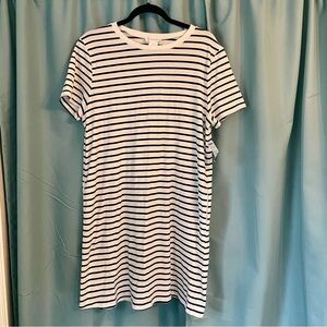 NWT blue and white stripe dress by Cynthia Rowley